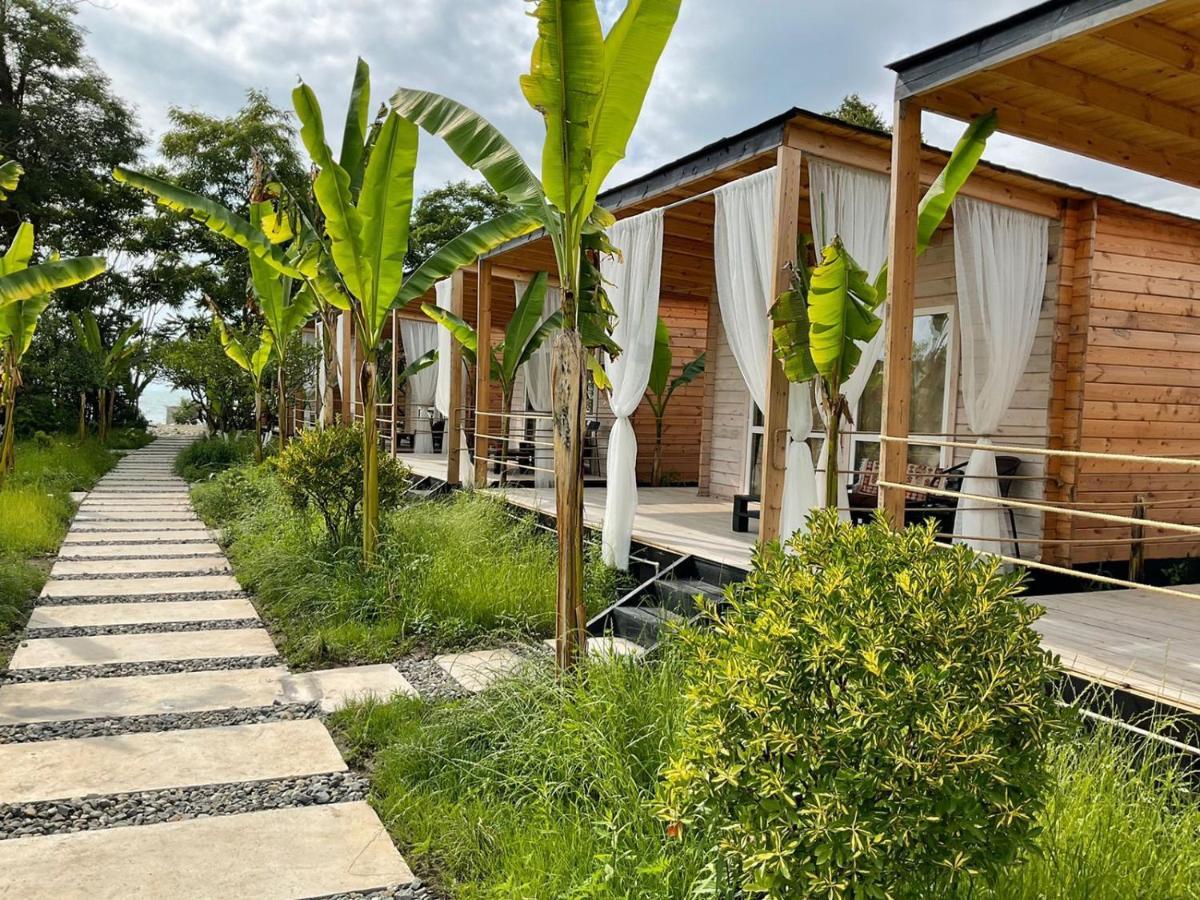 Aqua Palm Resort Sukhumi Exterior photo